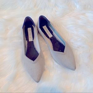 ROTHY’S THE POINT LIGHT GRAY SLIP ON FLATS SIZE 8.5